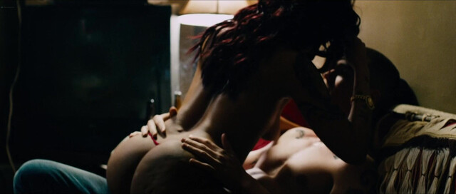 Lulu Dahl nude, Amada Kaspar nude, Jacqueline Hicks nude - Monsters Dark Continent (2014)