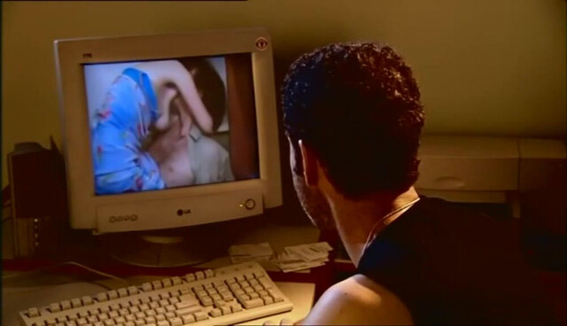 Dora Chrysikou nude - Paichnidia stin Edem (2002)