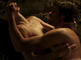 Loukia Michalopoulou nude - Oi Athooi s01e04 (2026)