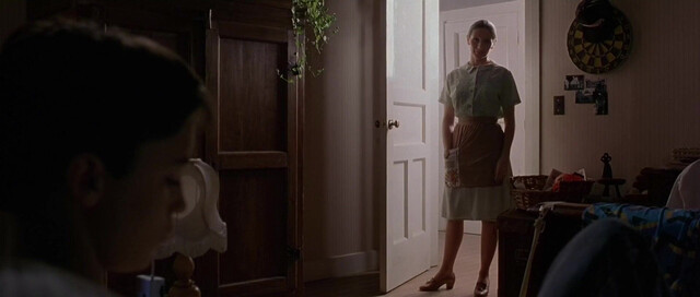 Hope North sexy, Kathleen Jordon Gregory sexy - The Curse (1987)