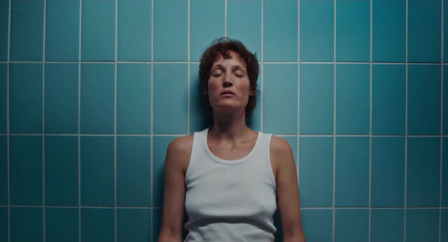 Vicky Krieps nude, Monia Chokri nude, Tallulah Cassavetti sexy - Love Me Tender (2025)