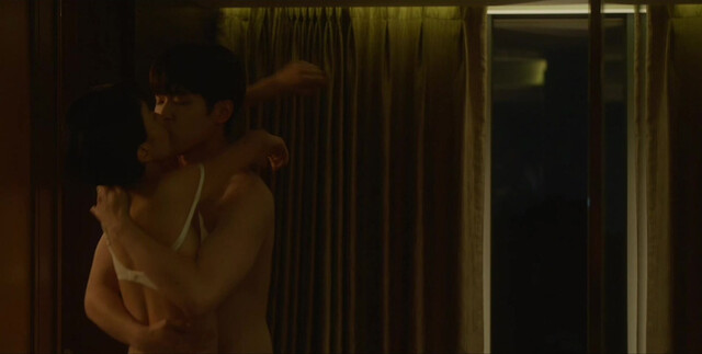 Kim Seo-hyung sexy - Pale Moon e04 (2023)