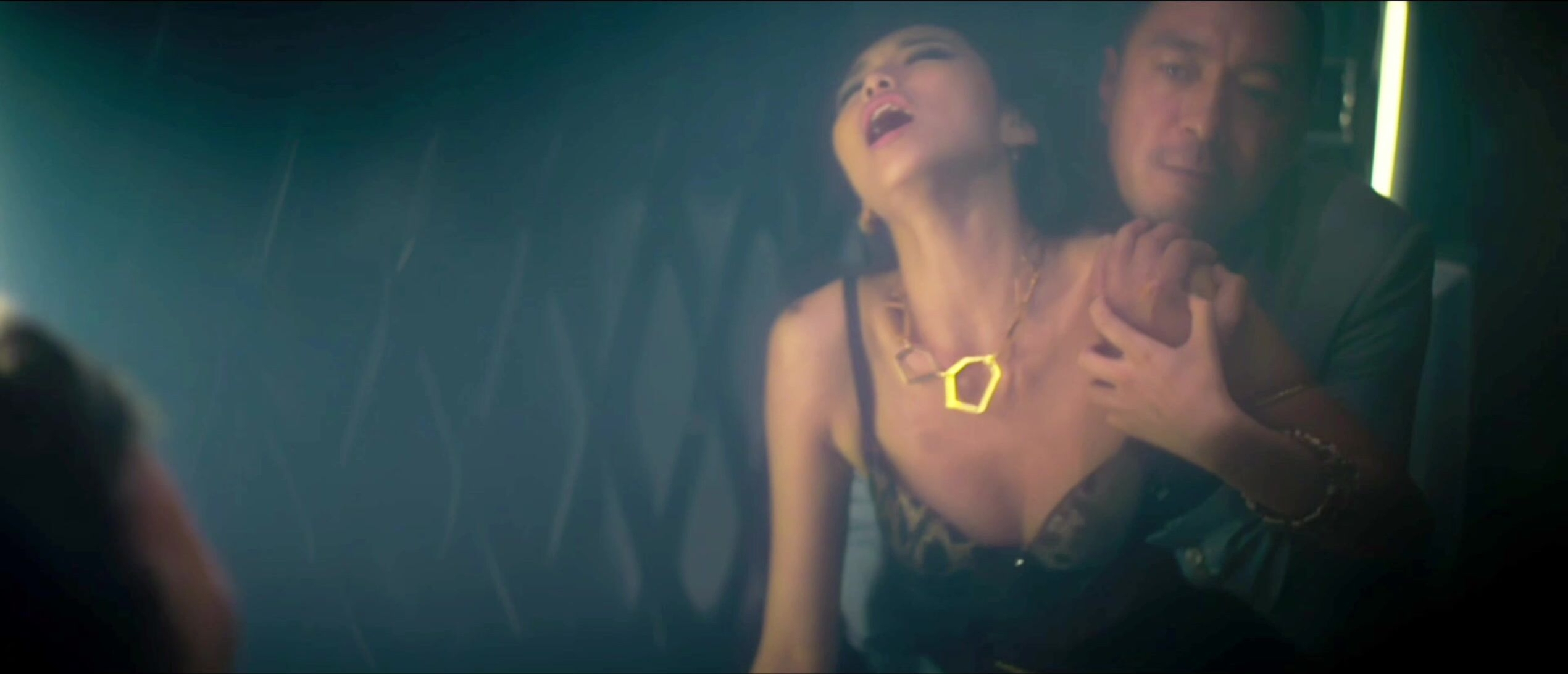 Jumbo Tsang sexy - S for Sex, S for Secret (2015)