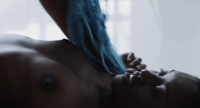 Camilla Damião nude, Ana Hilário nude - Mars One (2022)