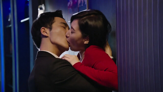 Min-Yeong Yang nude – New Folder 2 (2015)