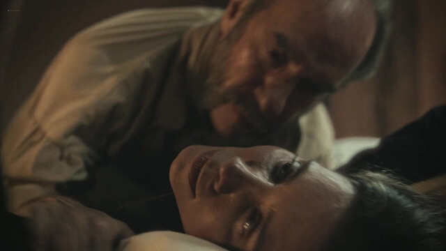 Grazi Massafera nude, Danielle Olimpia sexy, Deborah Evelyn sexy - Dona Beja s01e31-35 (2026)