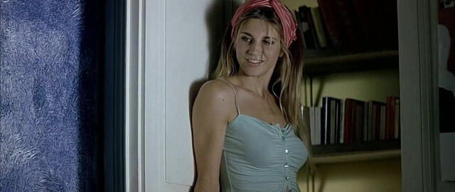 Laura Morante nude, Nicoletta Romanoff sexy, Monica Bellucci sexy - Remember Me, My Love (2003)