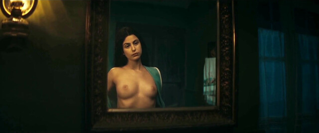 Fotini Peluso nude - The Great Chimera s01e04 (2026)