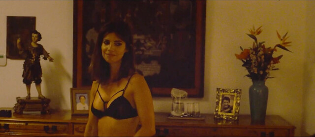 Maribel Verdu sexy, Tali Chatterjee nude, Camille Rowe sexy, Casey Calvert nude, Abella Danger nude, etc - Pet Shop Days (2023)