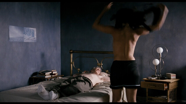 Carla Sánchez nude – Ernstfall in Havanna (2002)