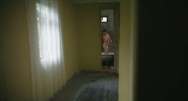 Mathilde Irrmann nude – Gondola (2023)