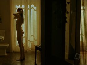 Leelee Sobieski nude – L'idole (2002)