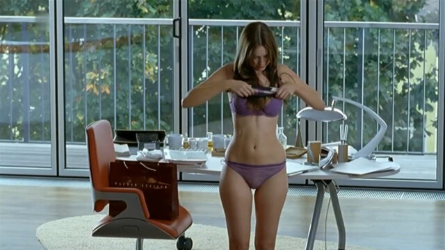 Zora Holt nude – Der Typ, 13 Kinder & ich (2009)