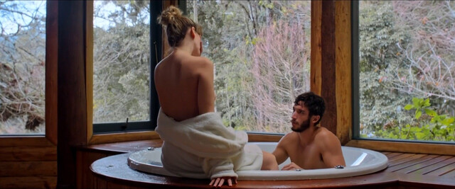 Cristiane Wersom nude – The Tree House (A Casa da Árvore) (2023)