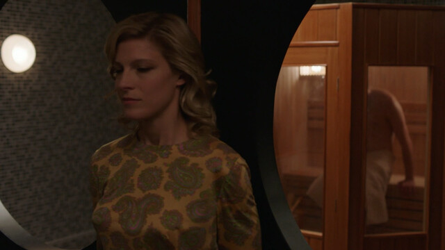 Alexia Barlier sexy – Les petits meurtres d'Agatha Christie s02e15 (2016)