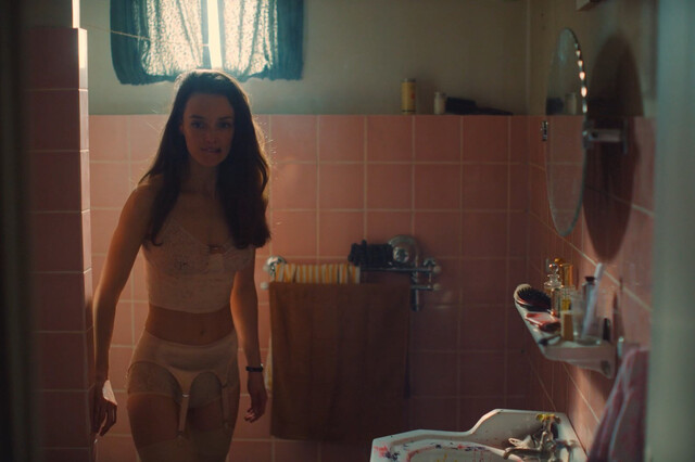 Charlotte Le Bon sexy – Niki (2024)