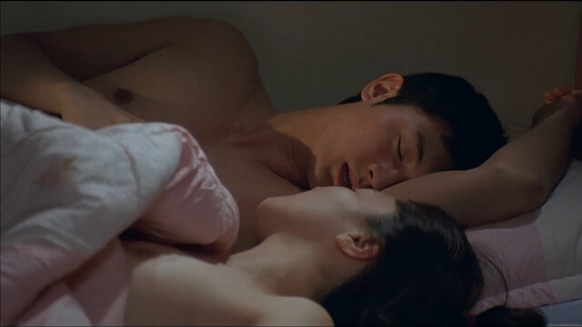 Uhm Ji-won nude – Tale of Cinema (2005)