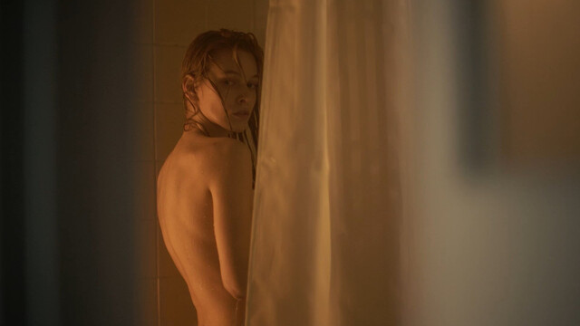 Michalina Olszanska sexy, Monika Mikołajczak nude – Kulej All That Glitters Isn’t Gold (Kulej. Dwie strony medalu) (2024)
