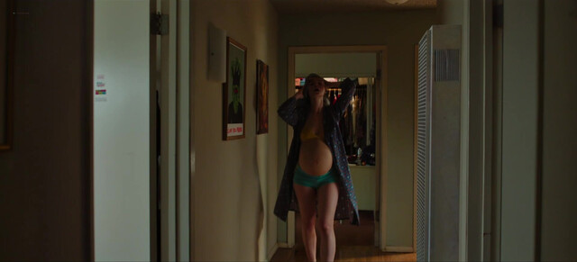 Elle Fanning - Margo's Got Money Troubles s01e01-03 (2026)