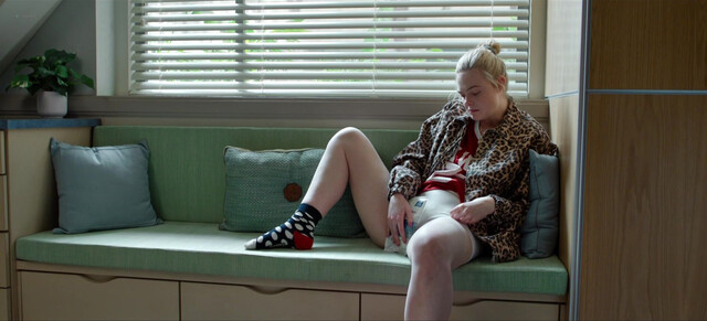 Elle Fanning - Margo's Got Money Troubles s01e01-03 (2026)