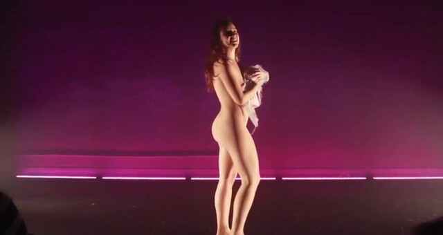 Juliana Pina nude - Trezentos e sessenta graus ou muitas mortes e vidas de Sofia (2018)