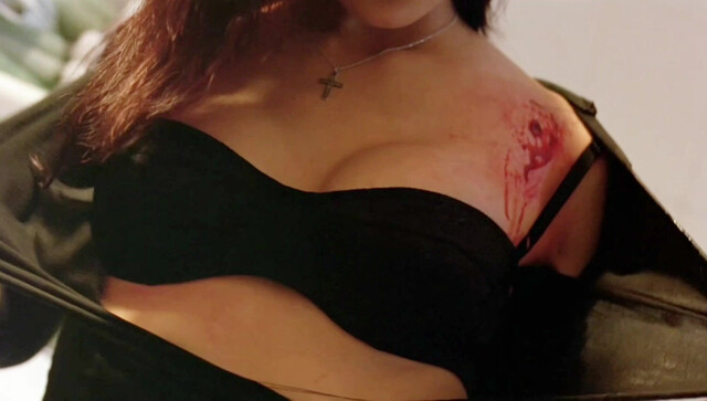 Kelly Lin sexy - The Tricky Master (1999)