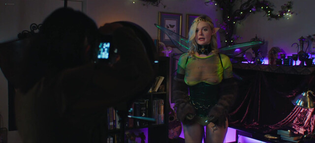 Elle Fanning nude - Margos Got Money Troubles s01e04 (2026)