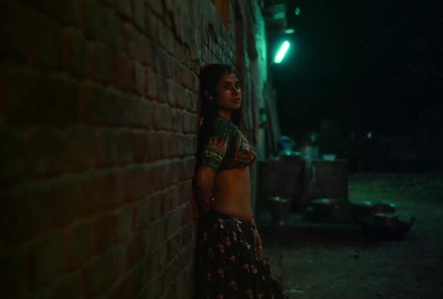 Namita Bharali sexy - Dr. Arora s01e01 (2022)