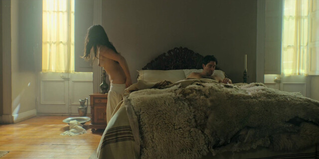 Nicole Wallace nude, Chiara Parravicini nude, Florencia Crino nude, Noelia Conuenao nude - La Casa de los Espíritus s01e01-03 (2026)