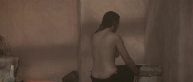 Wafa Boukli nude - I Still Hide to Smoke (2017)