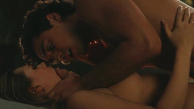 Karis Cameron nude - Off Campus s01e01 (2026)