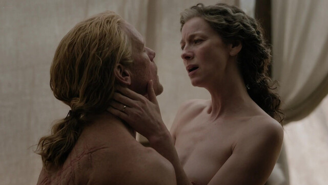 Caitríona Balfe nude - Outlander s08e10 (2026)