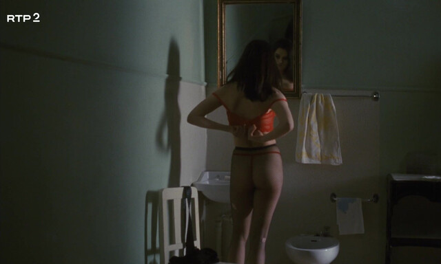 Ana Padrão nude - On the Edge of the Horizon (1993)