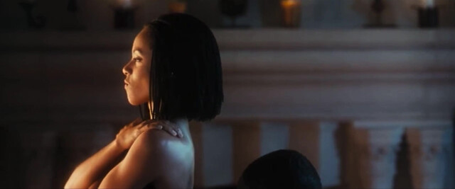 Jada Pinkett Smith nude - Set It Off (1996)