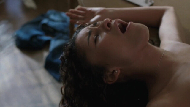 Zendaya sexy, Hailey Gates sexy - The Drama (2026)