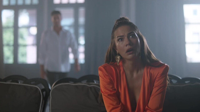 Demet Özdemir sexy - Love Tactics 2 (2023)