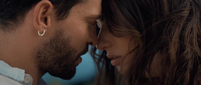 Ayça Ayşin Turan sexy - Make Me Believe (2023)