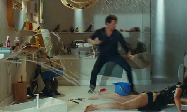 Sophie Marceau sexy - Un Bonheur n'arrive jamais seul (2012)