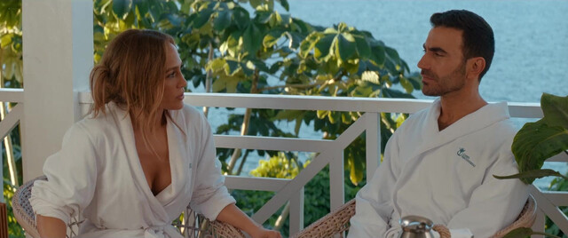 Jennifer Lopez sexy - Office Romance (2026)