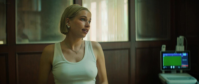 Thea Sofie Loch Næss nude - Doctor Glas (2026)