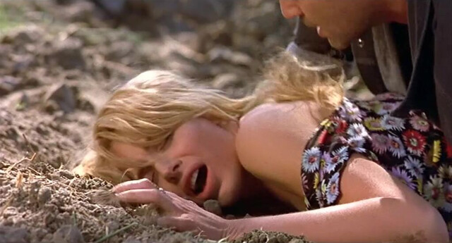 Valeria Marini nude - Bambola (1996) HD