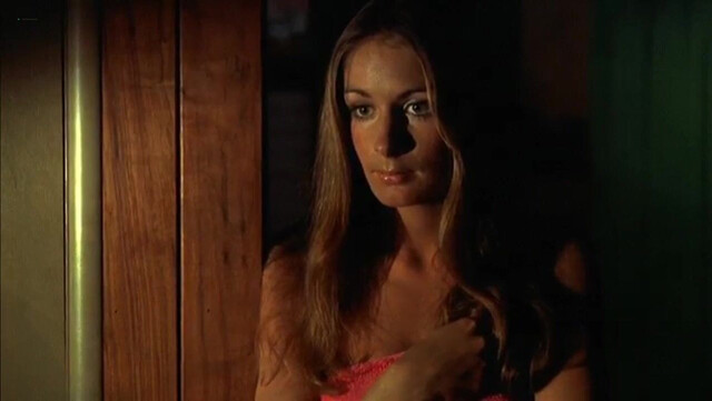 Barbara Mills nude, Sondra Currie nude,  Marki Bey sexy, Pat Woodell sexy - Class of '74 (1972)