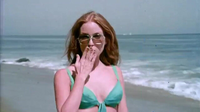 Barbara Mills nude, Sondra Currie nude,  Marki Bey sexy, Pat Woodell sexy - Class of '74 (1972)