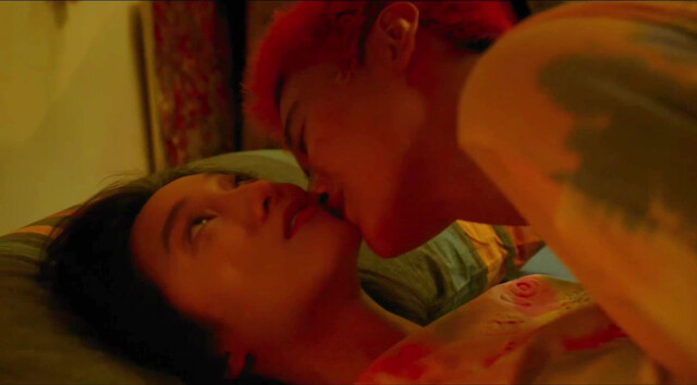 Elizabeth Tang sexy, Han Ning sexy - Girlfriends (2025)