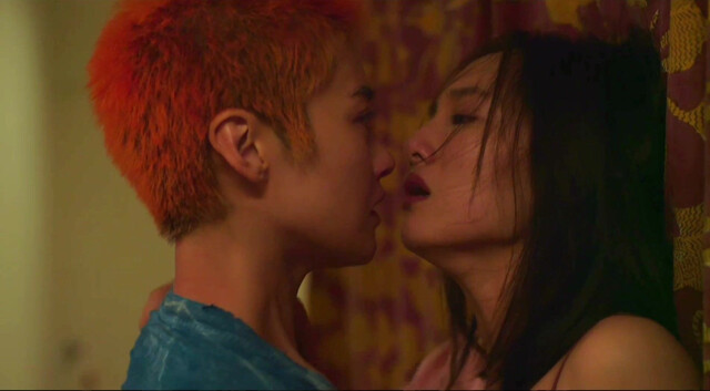 Elizabeth Tang sexy, Han Ning sexy - Girlfriends (2025)