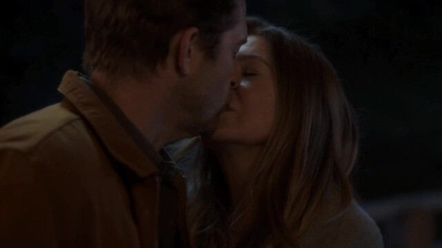 Ellen Pompeo sexy - Grey's Anatomy s18e06, e12 (2005)