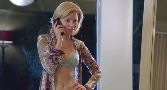 Elizabeth Banks sexy - Meet Bill (2007)