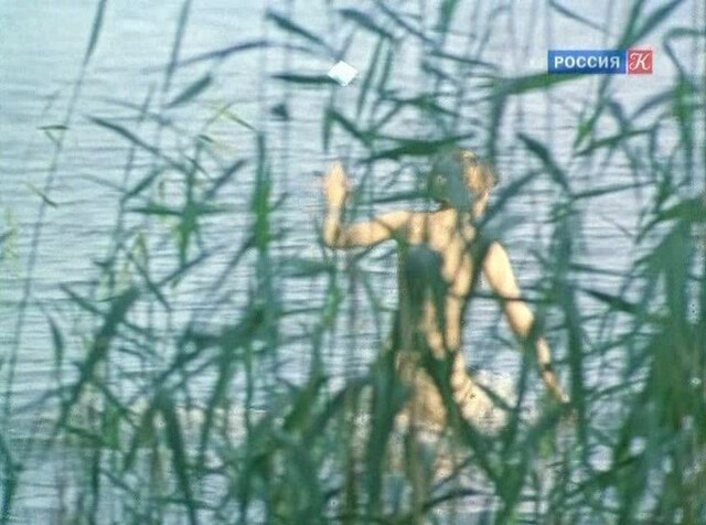 Olga Mashnaya nude - Patsany (1983)