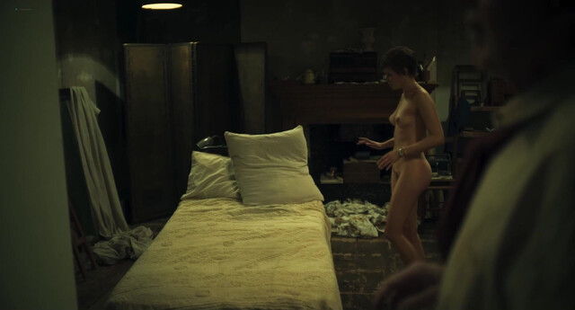 Ellie Bamber nude - Moss & Freud (2026)