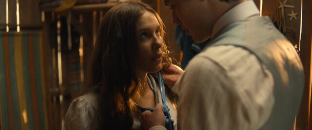 Millie Bobby Brown sexy - Enola Holmes 3 (2026)